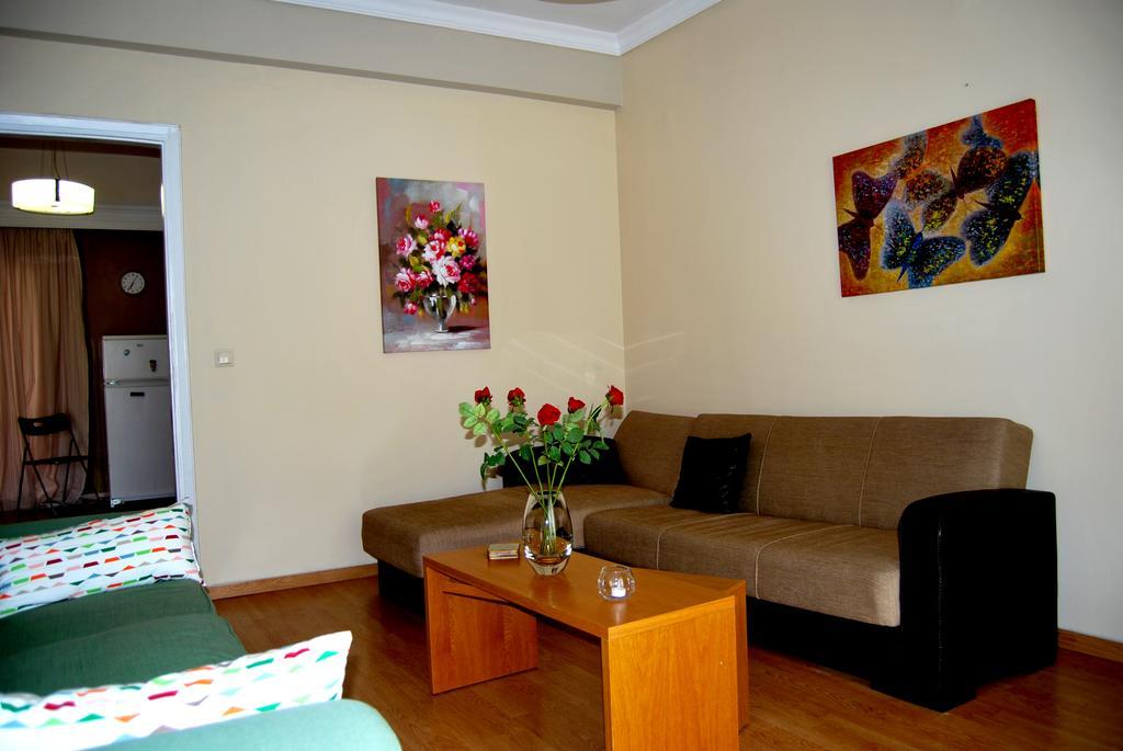 Maria'S House Apartment Кавала Екстериор снимка